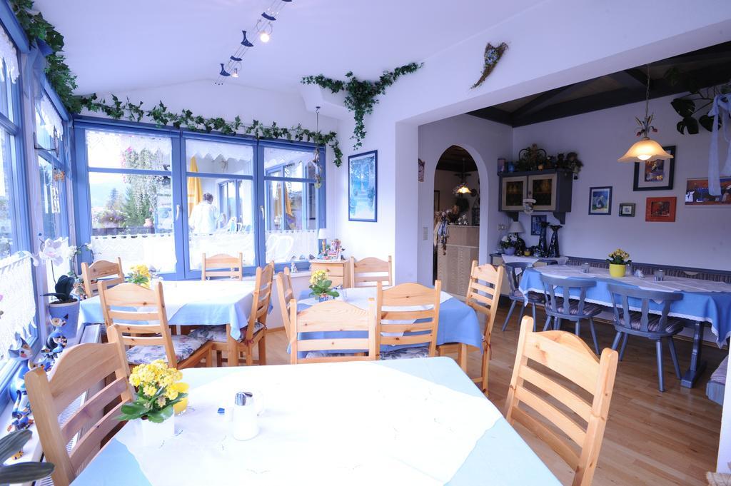 Haus Alpina Bed & Breakfast ราดชตัดท์ ภายนอก รูปภาพ