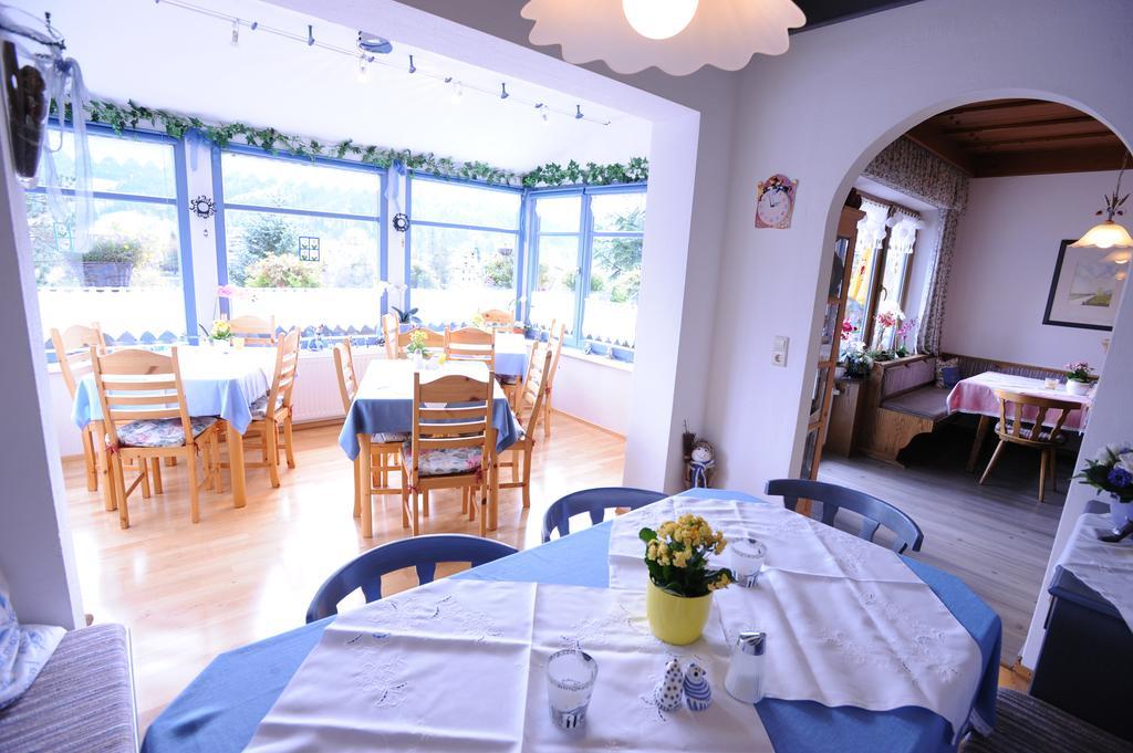Haus Alpina Bed & Breakfast ราดชตัดท์ ภายนอก รูปภาพ