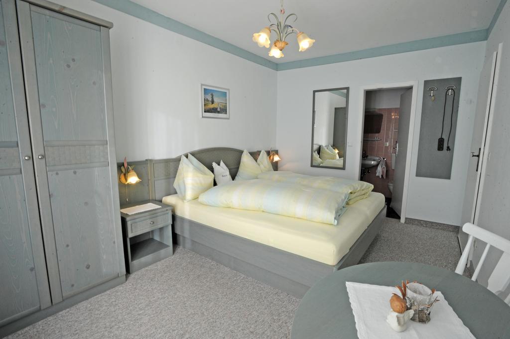 Haus Alpina Bed & Breakfast ราดชตัดท์ ภายนอก รูปภาพ