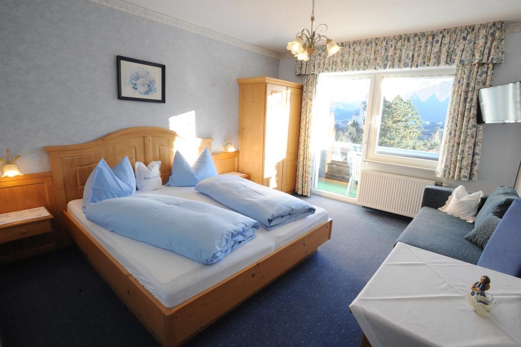 Haus Alpina Bed & Breakfast ราดชตัดท์ ภายนอก รูปภาพ