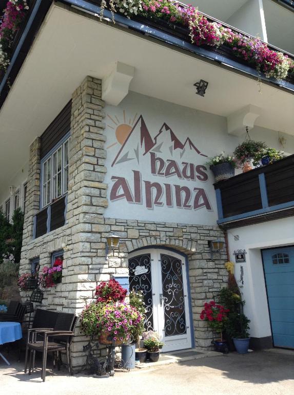 Haus Alpina Bed & Breakfast ราดชตัดท์ ภายนอก รูปภาพ